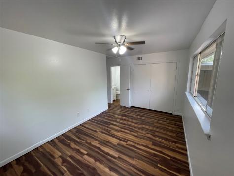 518 W Lovers Lane Arlington TX 76010