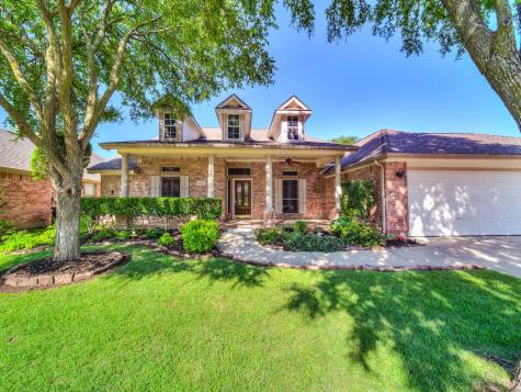 1103 Oakhollow Drive Corinth TX 76210