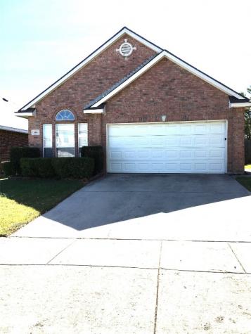 5016 Lodgepole Lane Fort Worth TX 76137