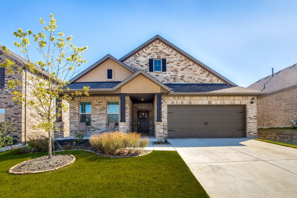929 Slate Lane Celina TX 75009