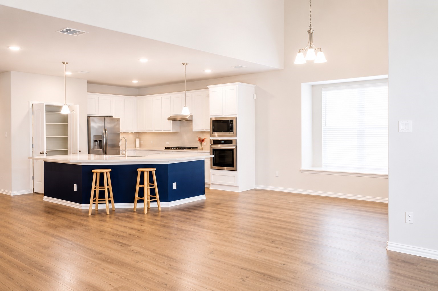 2303 Lannister Street Mansfield TX 76063
