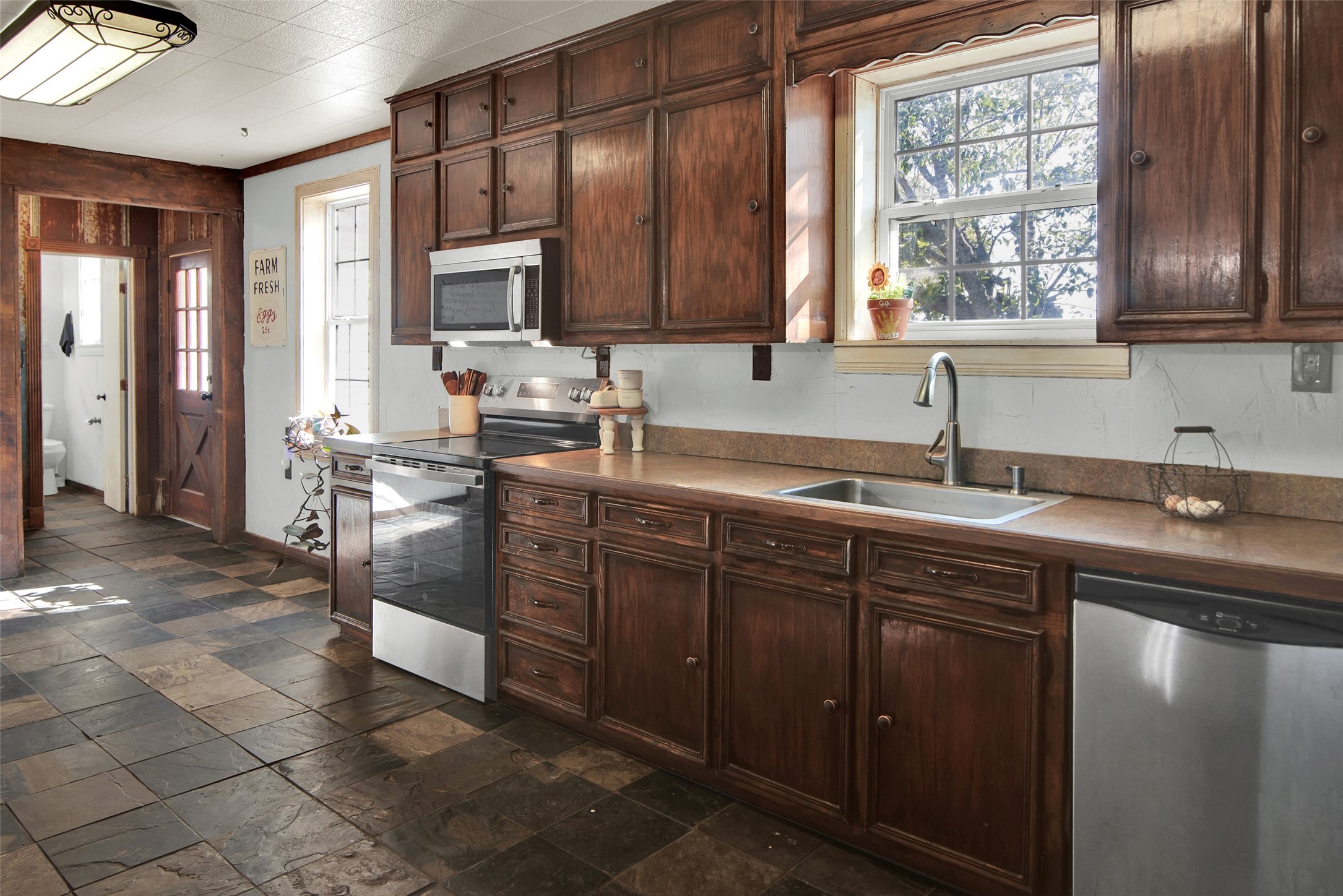 1106 Andy Thomas Road Whitewright TX 75491