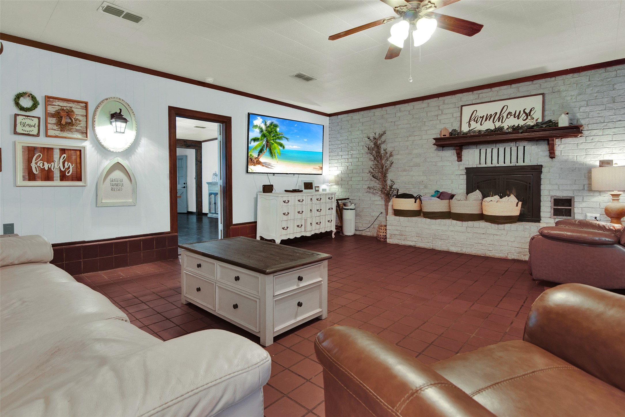 1106 Andy Thomas Road Whitewright TX 75491