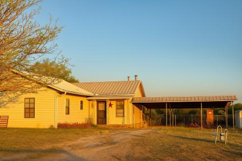 801 High Street Newcastle TX 76372