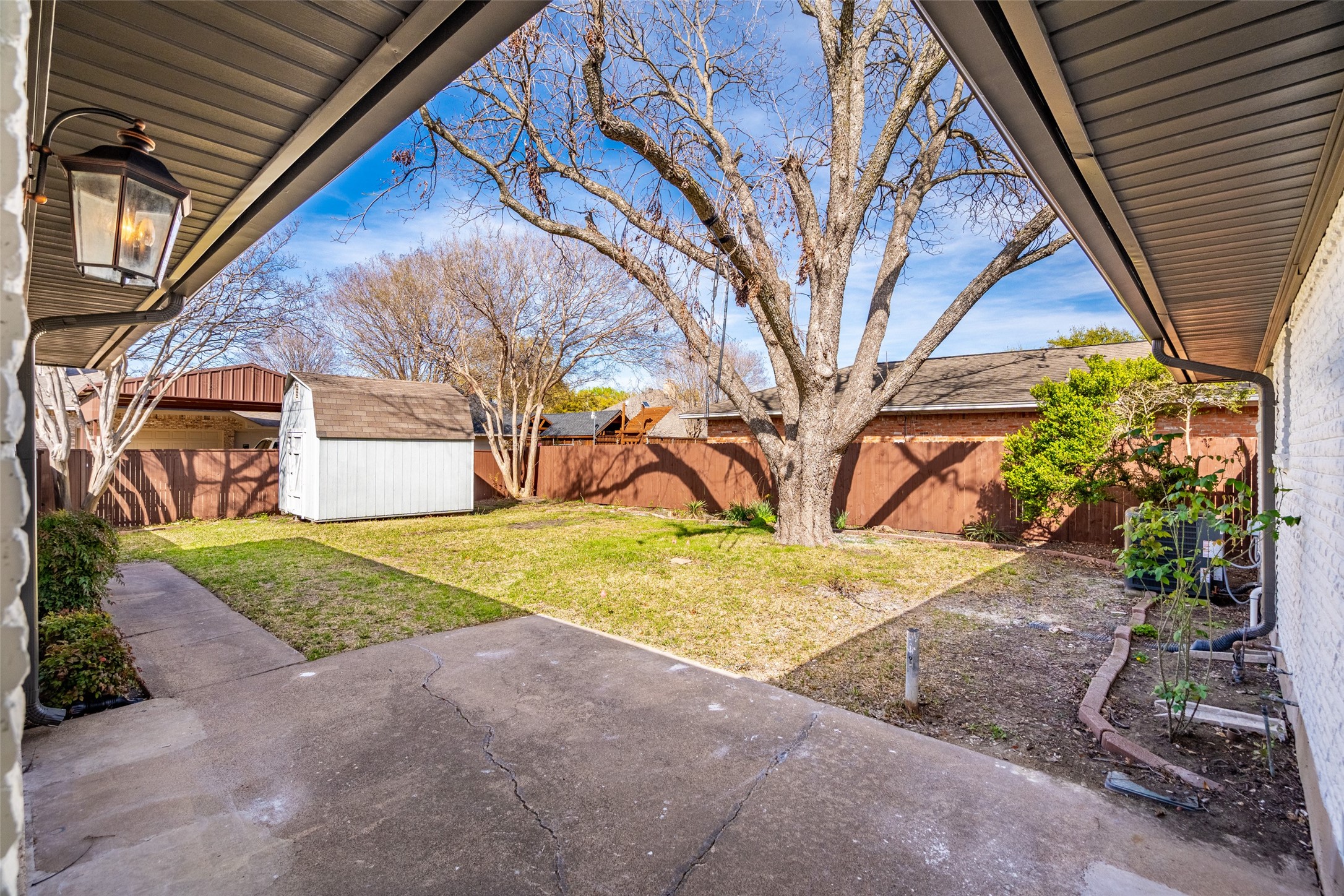 921 Bromwich Street Garland TX 75040