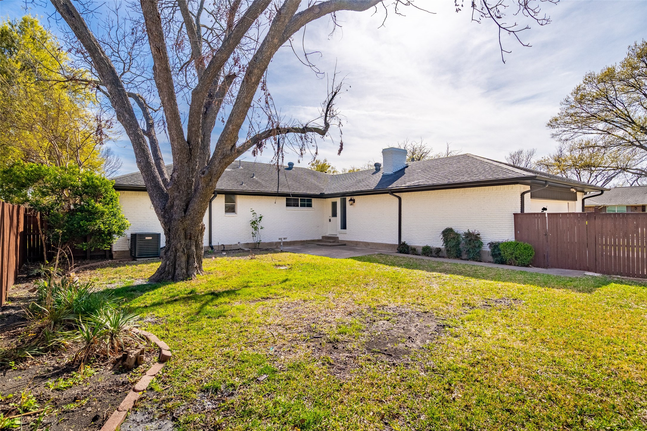 921 Bromwich Street Garland TX 75040