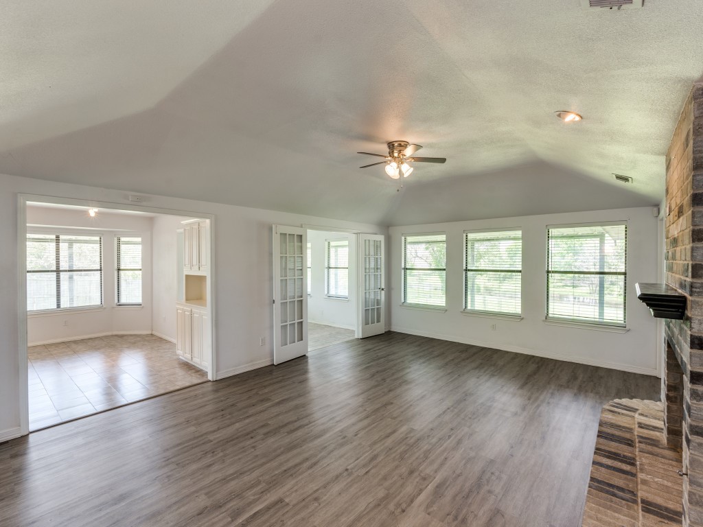 2603 Lake Ridge Road Glenn Heights TX 75154