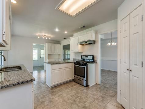 2603 Lake Ridge Road Glenn Heights TX 75154