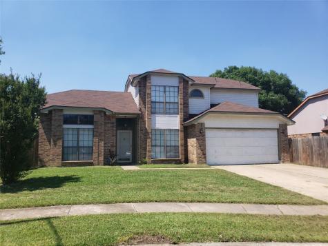 1703 Holly Spring Court Arlington TX 76018