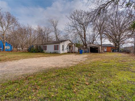 937 S Rogers Street Waxahachie TX 75165