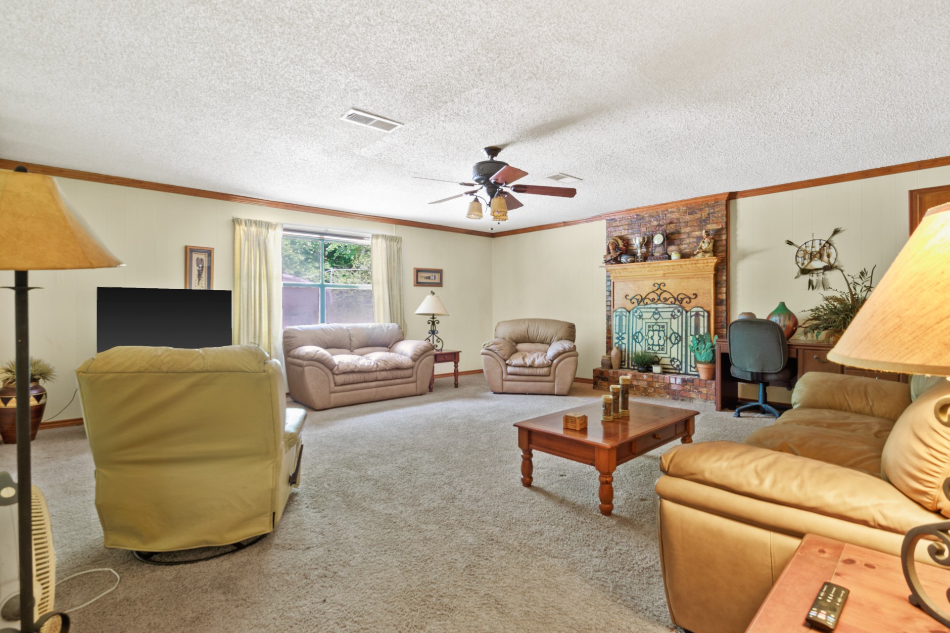 604 Kasling Street Hughes Springs TX 75656