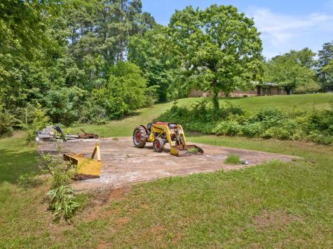 604 Kasling Street Hughes Springs TX 75656