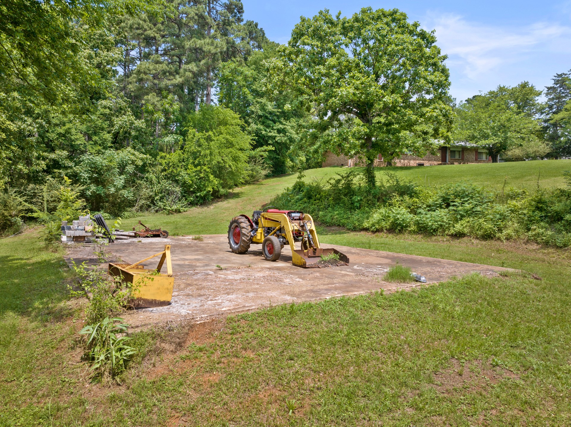 604 Kasling Street Hughes Springs TX 75656