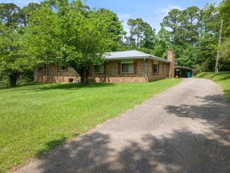 604 Kasling Street Hughes Springs TX 75656