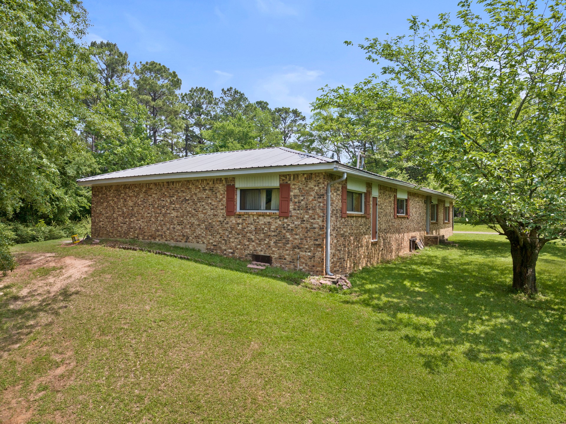 604 Kasling Street Hughes Springs TX 75656