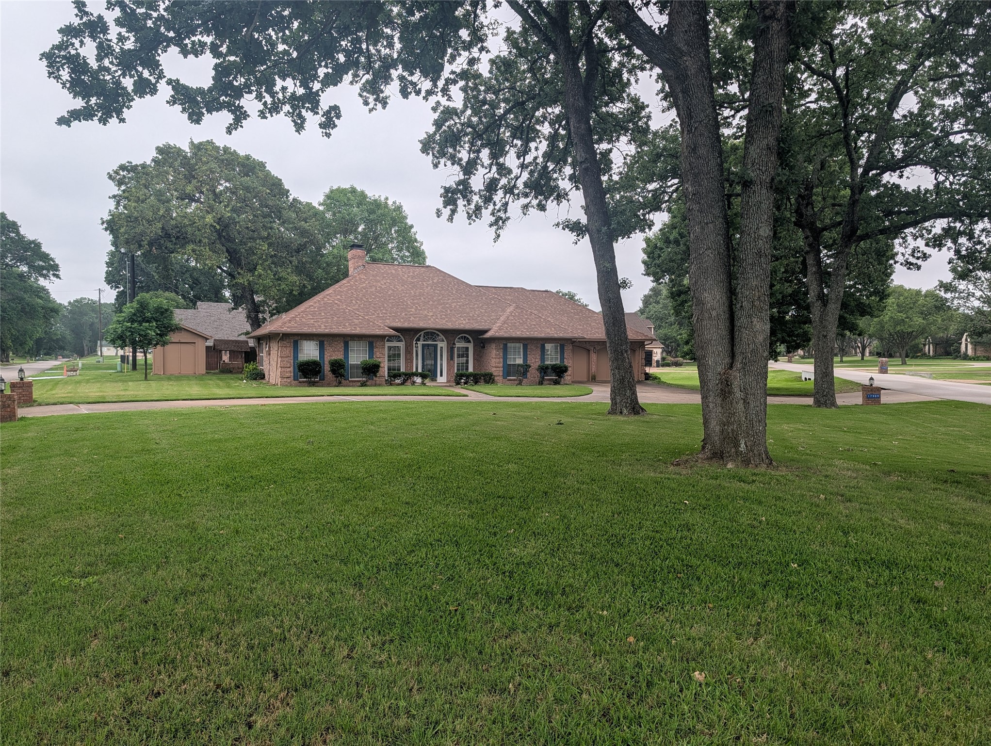 17909 Country Club Drive Kemp TX 75143