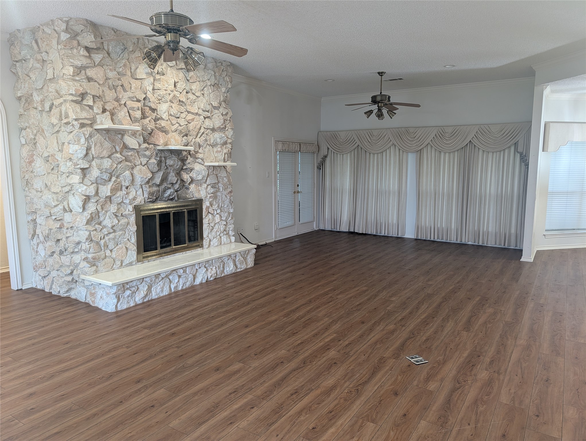 17909 Country Club Drive Kemp TX 75143