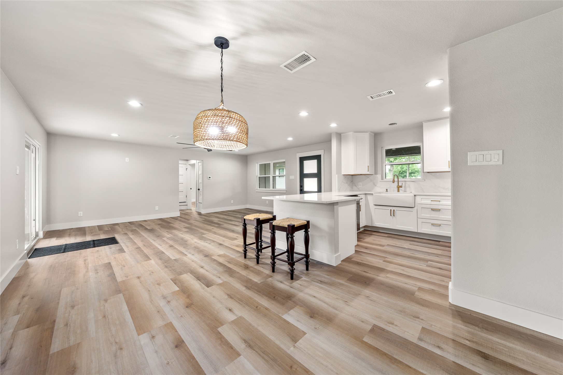 499 County Road 1812 Clifton TX 76634