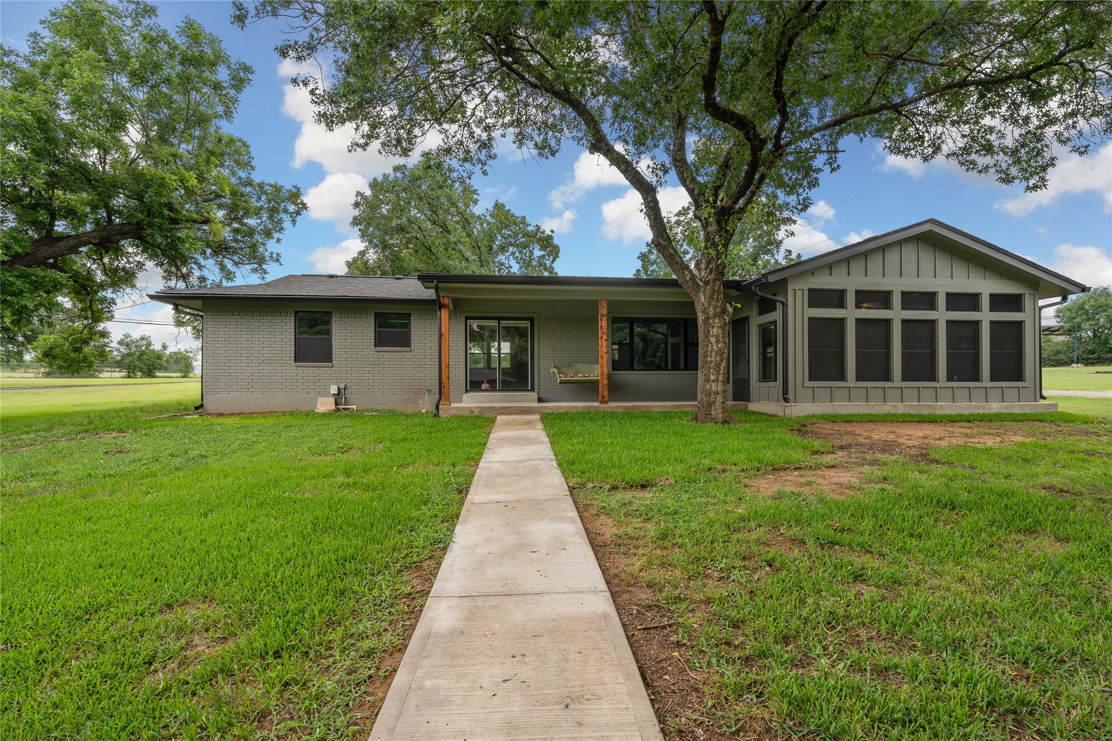 499 County Road 1812 Clifton TX 76634