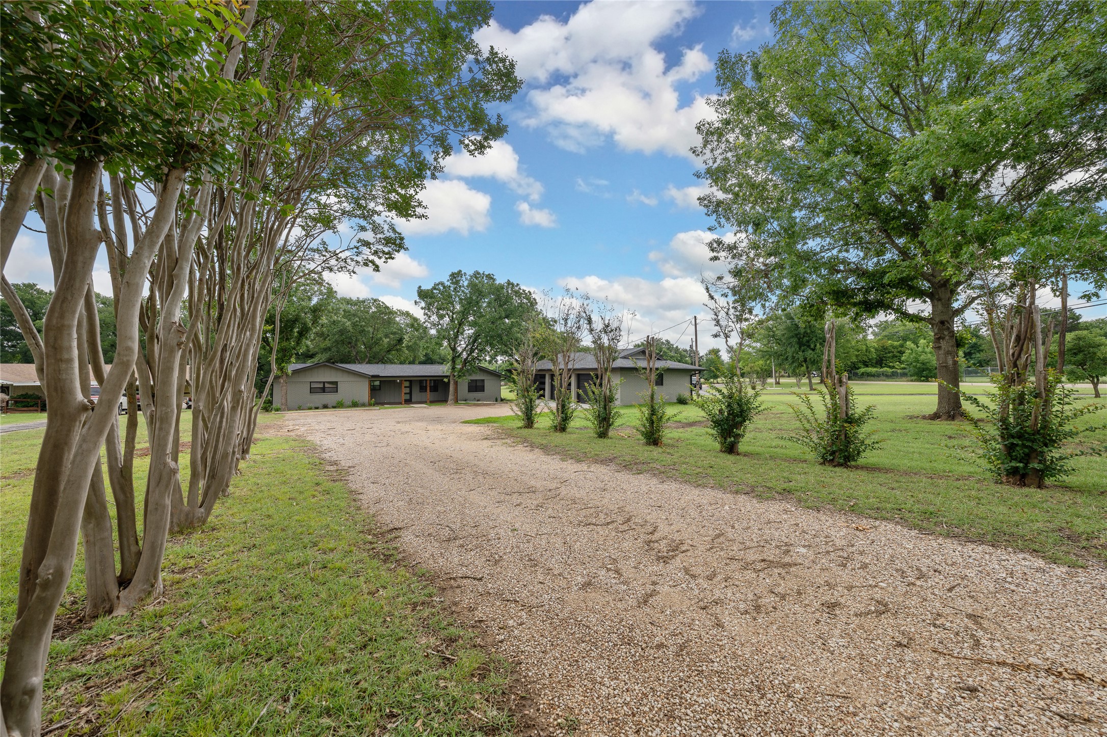 499 County Road 1812 Clifton TX 76634