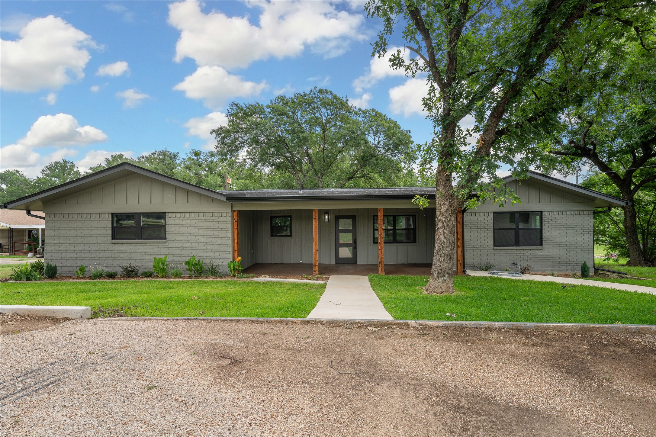 499 County Road 1812 Clifton TX 76634