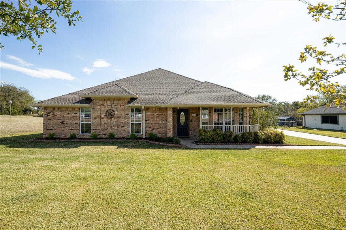609 Carruth Road Granbury TX 76048