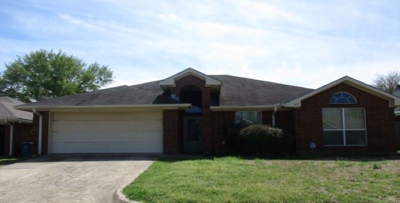 1612 Amanda Lane Kilgore TX 75662
