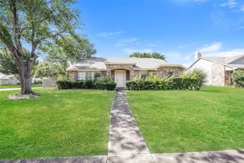 513 Rainier Street Cedar Hill TX 75104