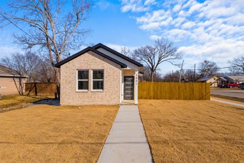 2621 College Street Greenville TX 75401