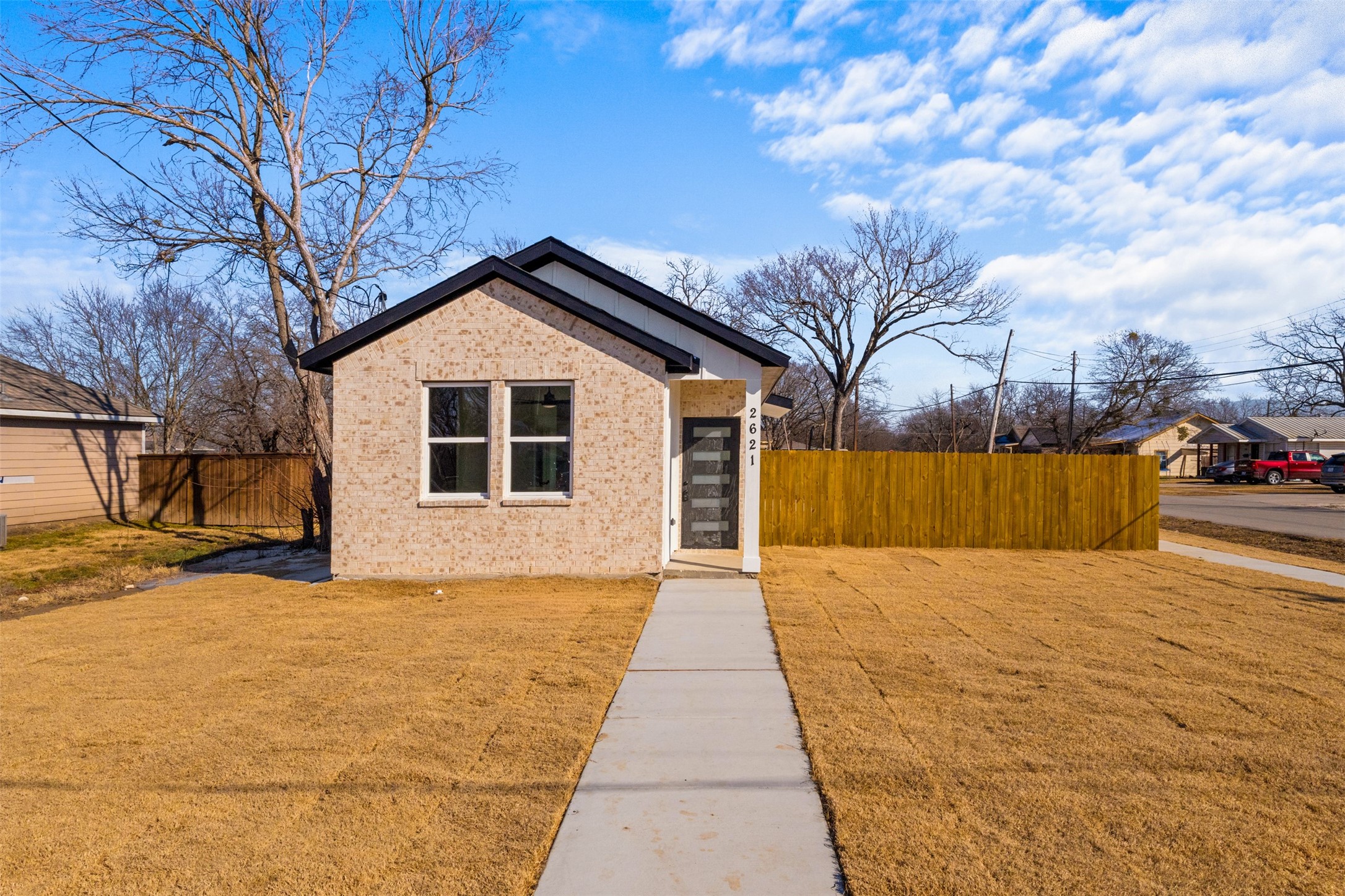 2621 College Street Greenville TX 75401