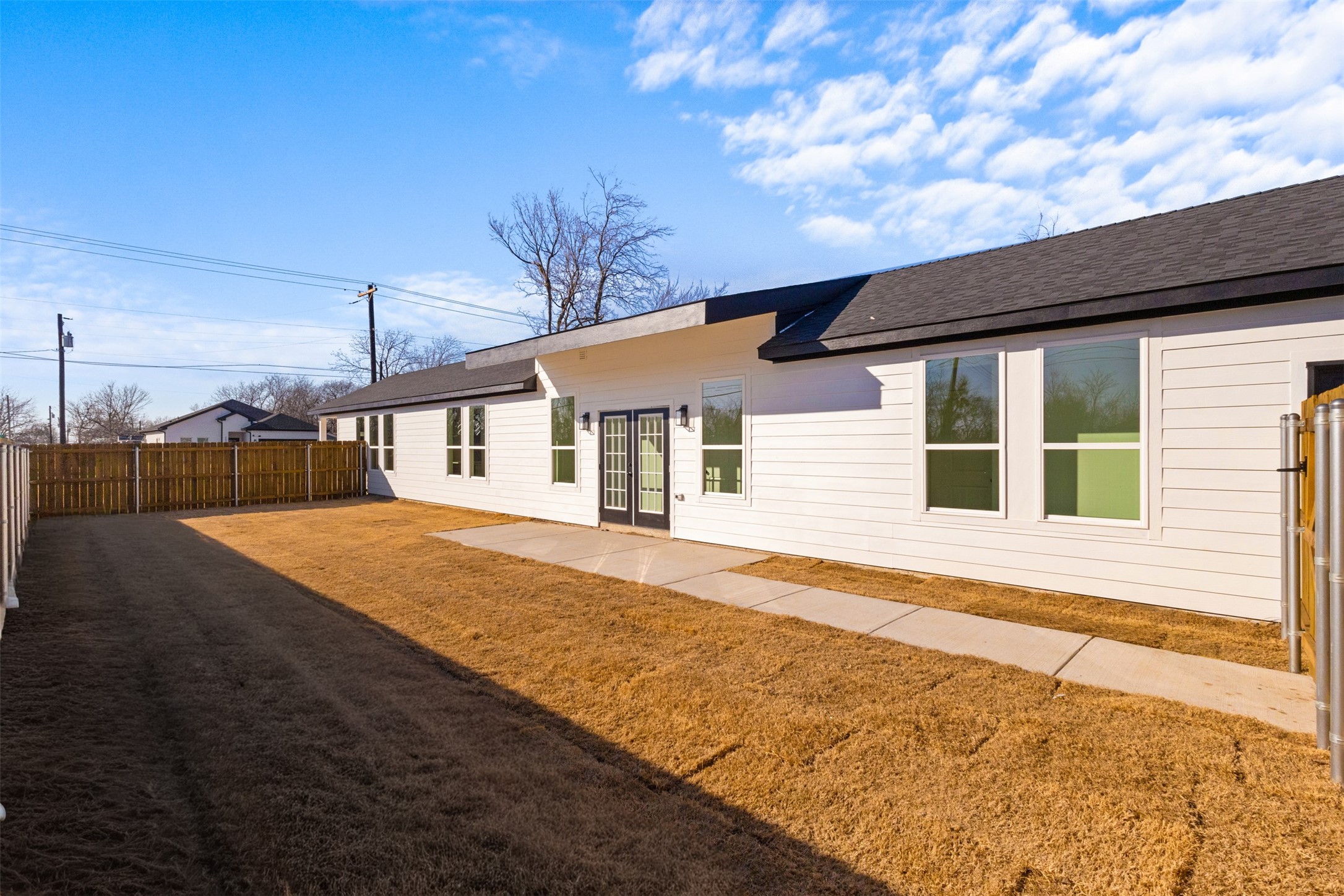 2621 College Street Greenville TX 75401