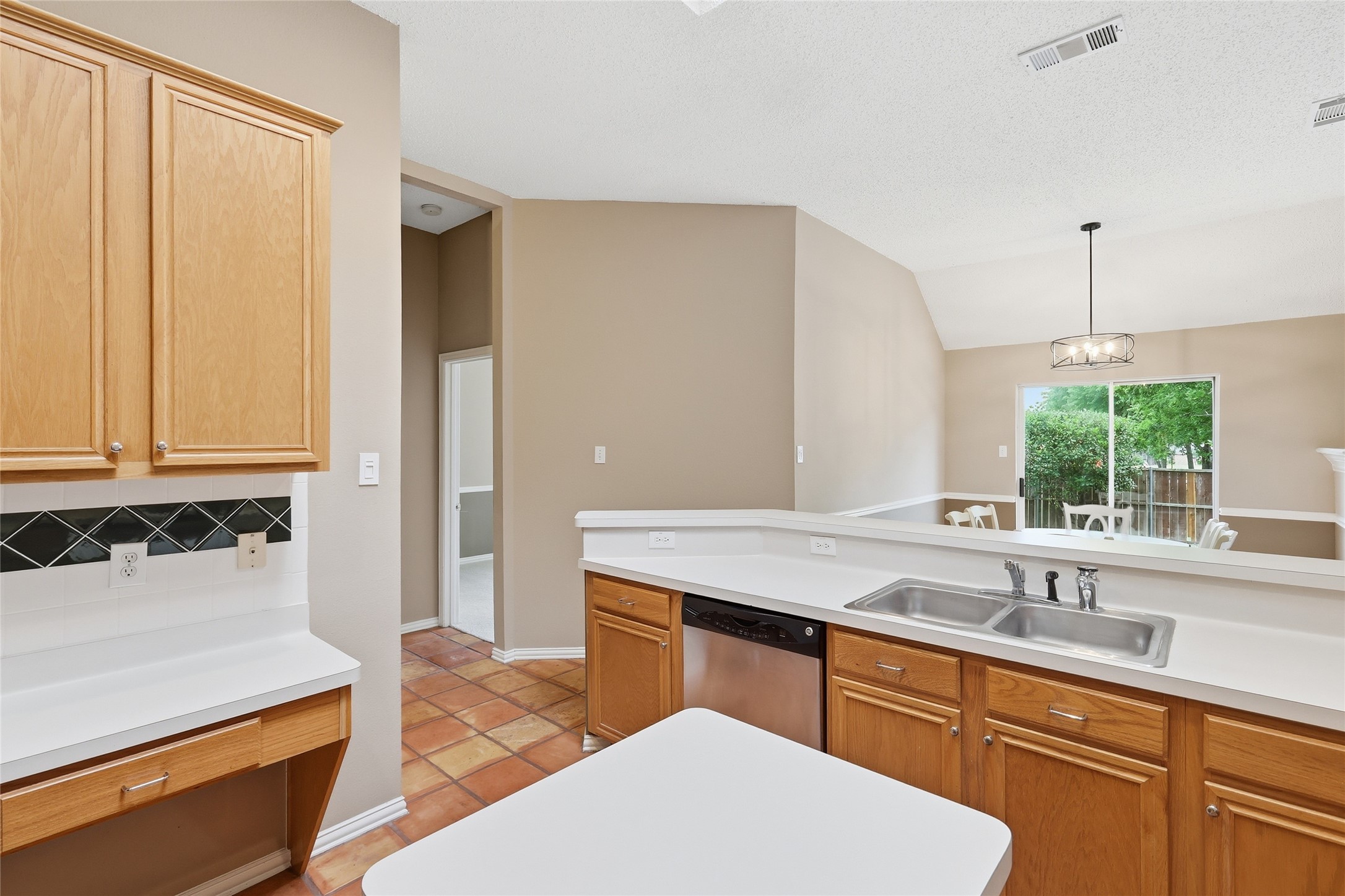 1232 Michael Avenue Lewisville TX 75077