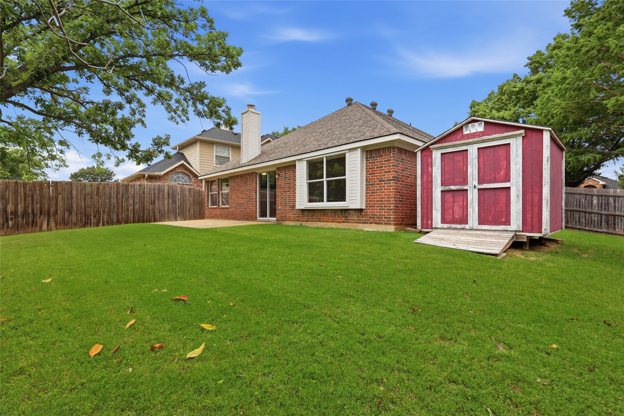 1232 Michael Avenue Lewisville TX 75077