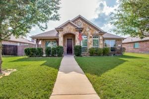 3057 Carlton Parkway Waxahachie TX 75165
