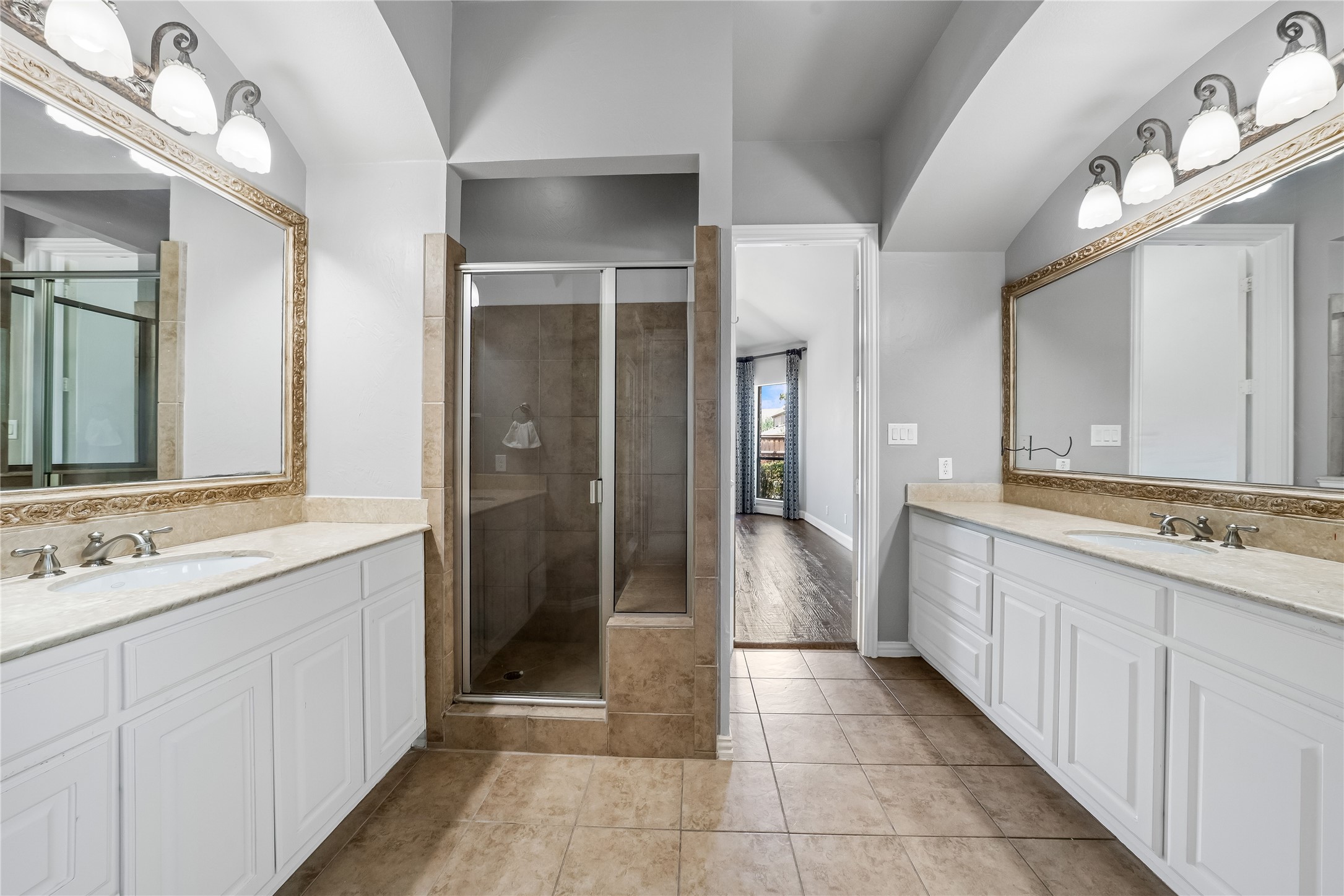 2662 Sharlis Drive Frisco TX 75036