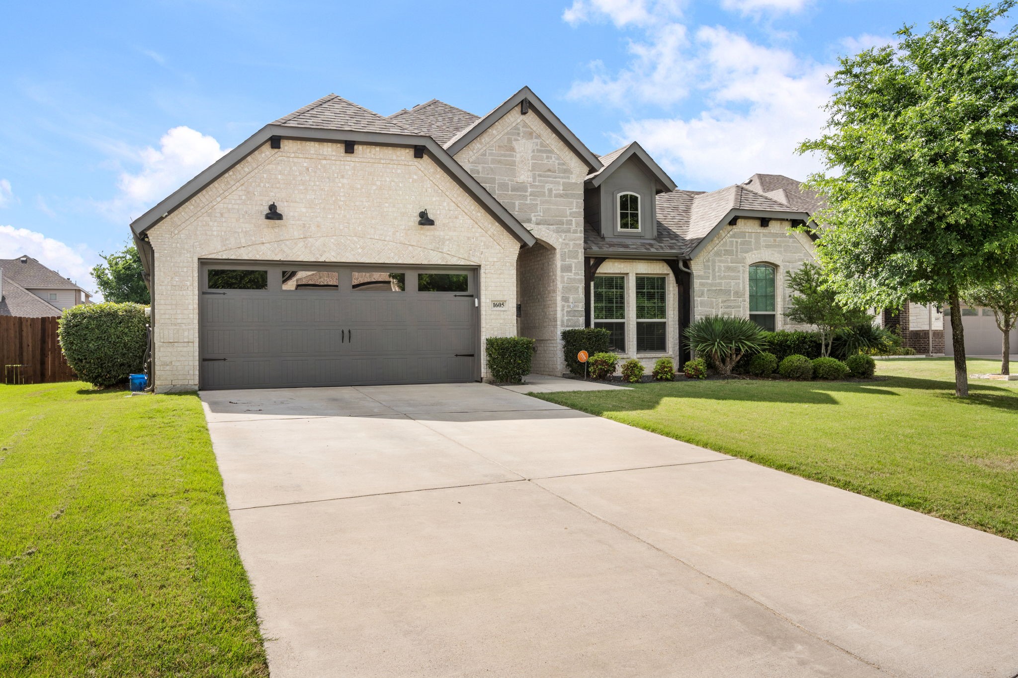 1605 Granite Way Waxahachie TX 75165