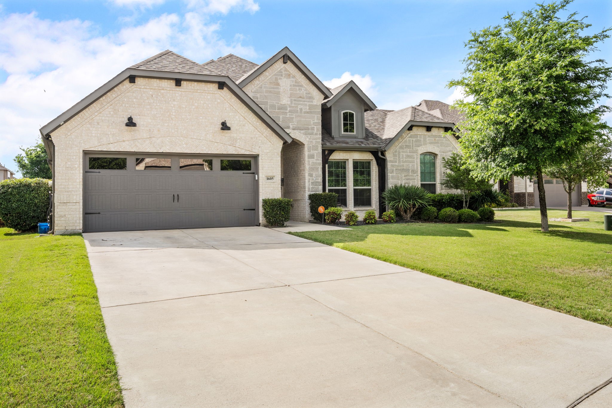 1605 Granite Way Waxahachie TX 75165