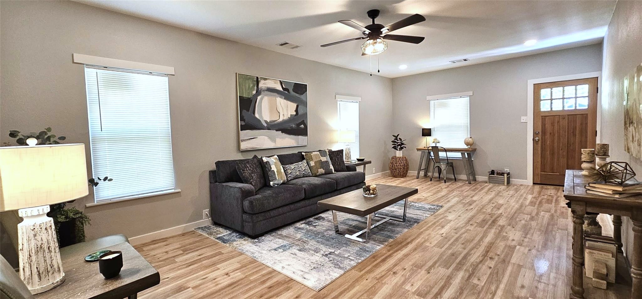 327 E Hull Street Denison TX 75021