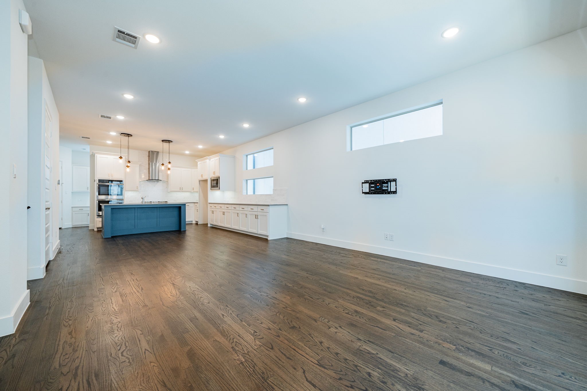 8106 Fallston Court Dallas TX 75231