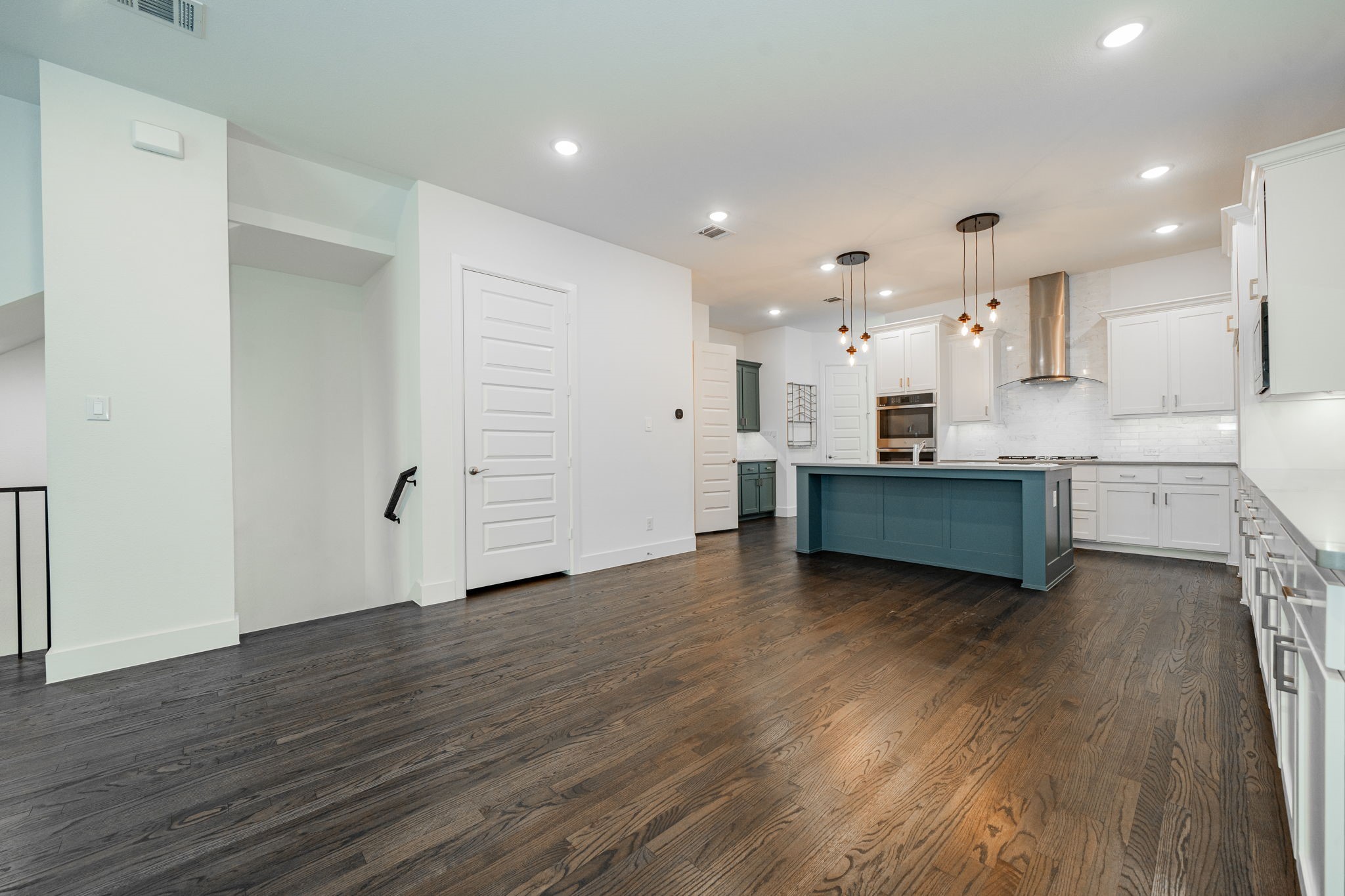 8106 Fallston Court Dallas TX 75231