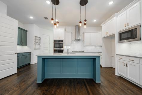8106 Fallston Court Dallas TX 75231