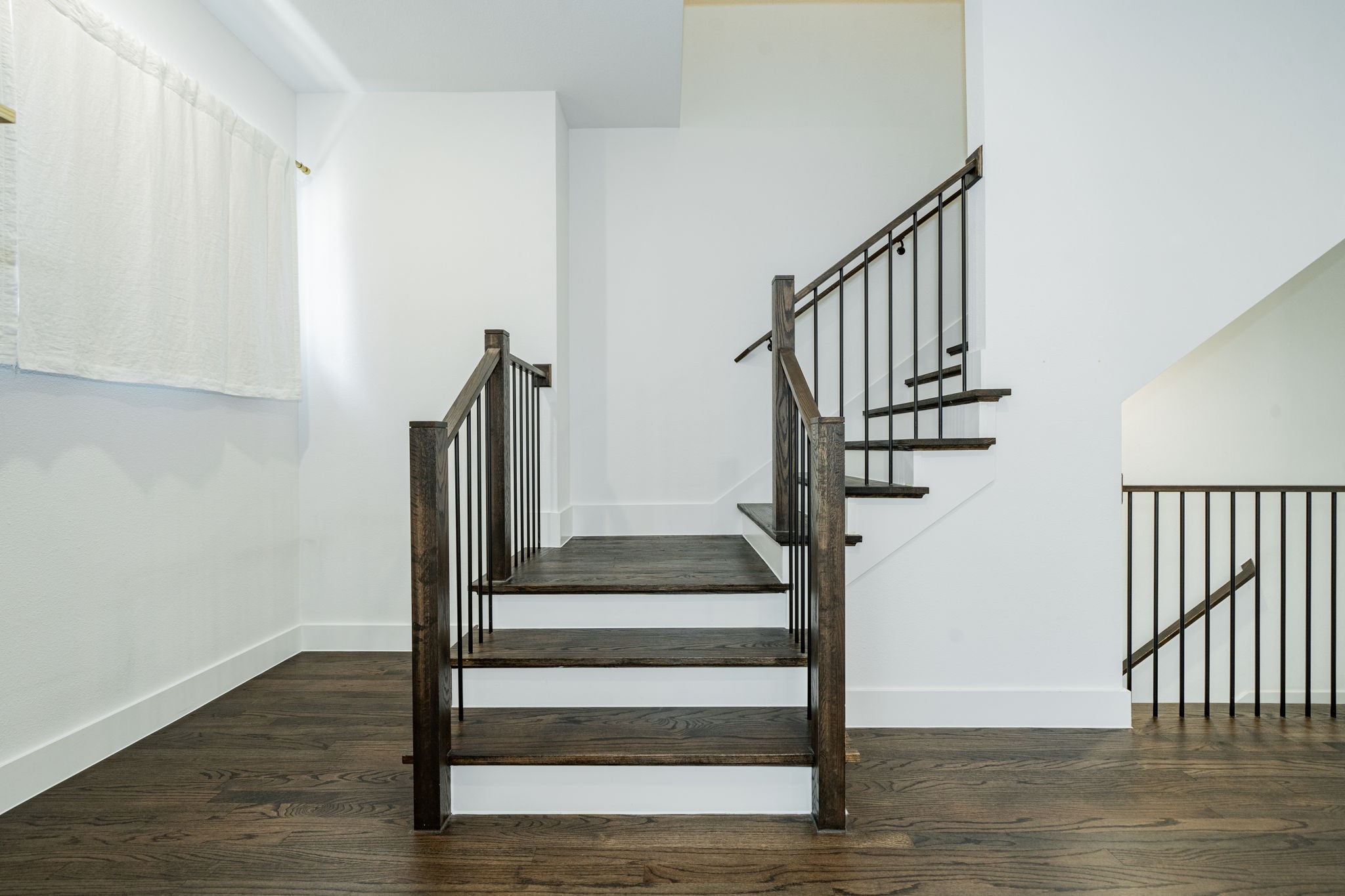 8106 Fallston Court Dallas TX 75231