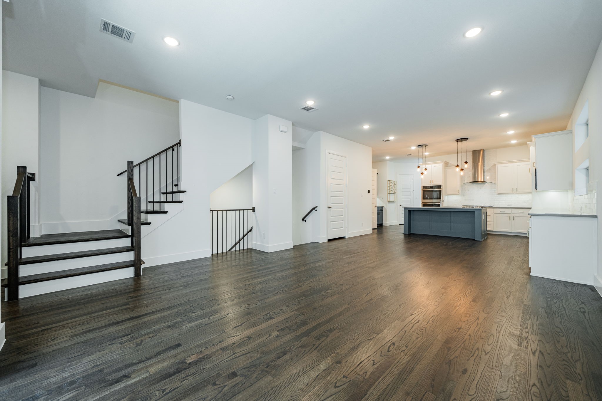 8106 Fallston Court Dallas TX 75231