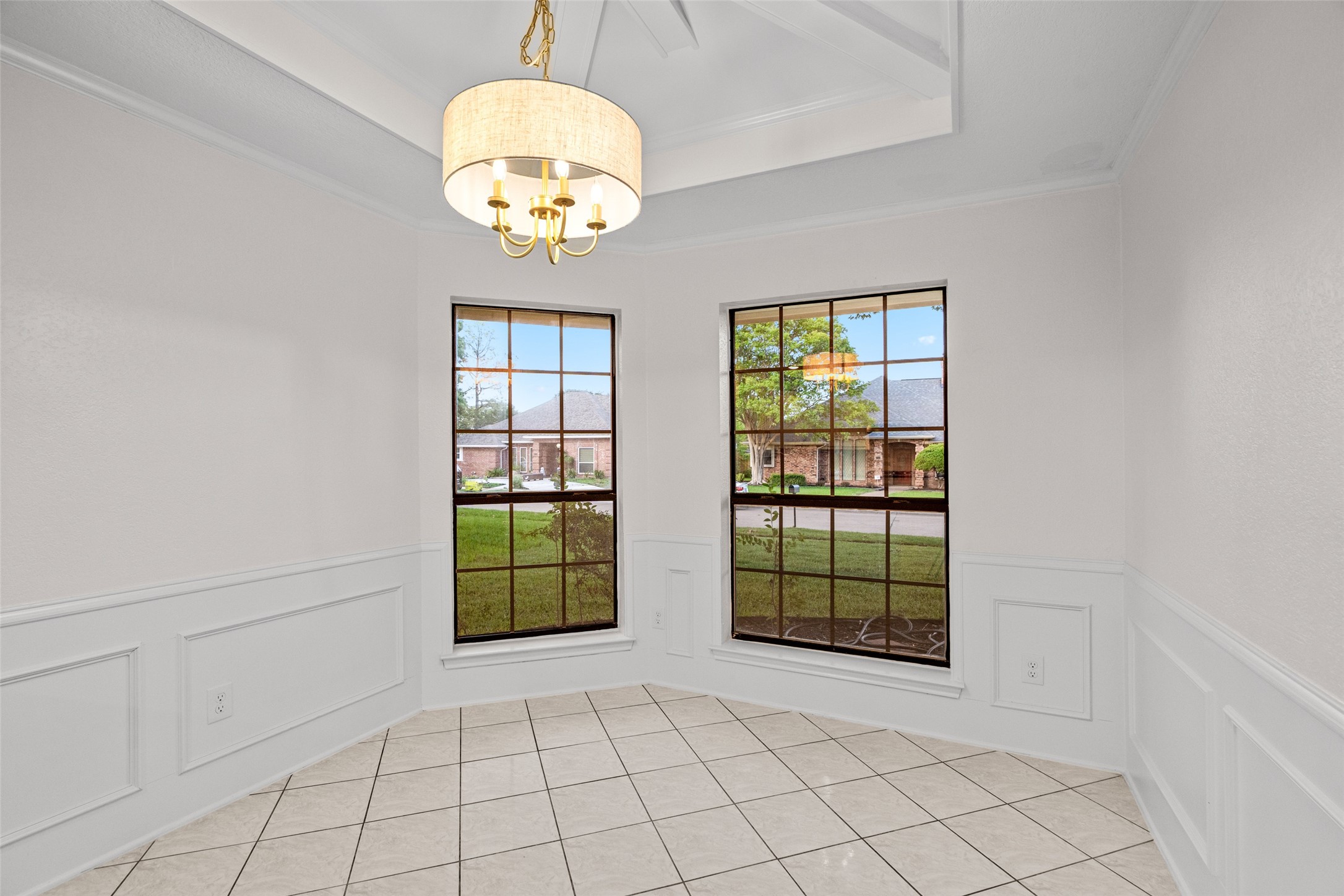 2117 Rolling Oak Lane Garland TX 75044