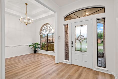 2117 Rolling Oak Lane Garland TX 75044