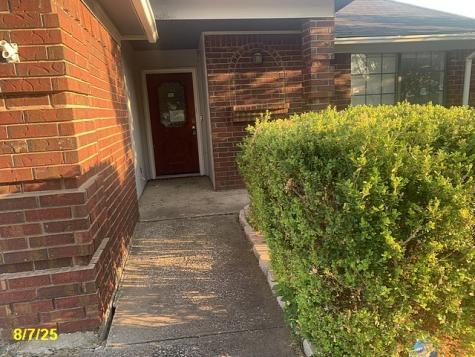 10709 Lone Pine Lane Fort Worth TX 76108