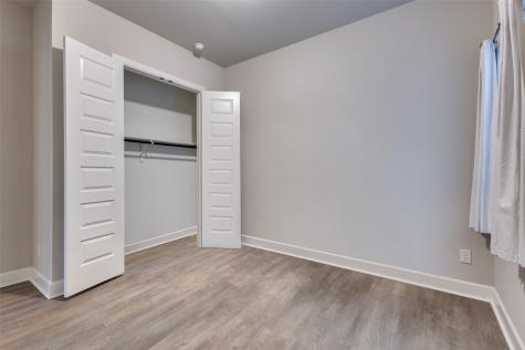 1812 Leo Drive Van Alstyne TX 75495