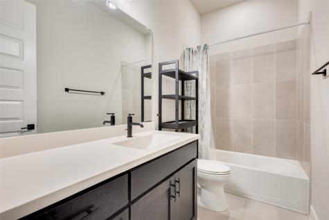 1812 Leo Drive Van Alstyne TX 75495