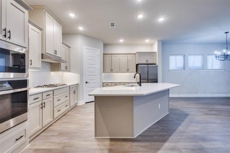 1812 Leo Drive Van Alstyne TX 75495