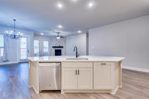 1812 Leo Drive Van Alstyne TX 75495